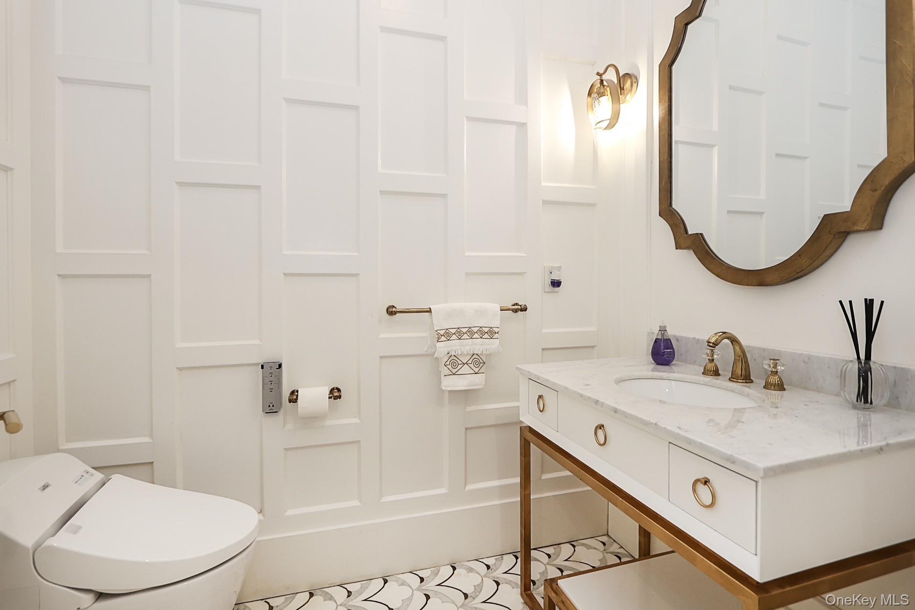 #5 photo, 19 Gilbert Road, ग्रेट नेक Great Neck , NY 11024