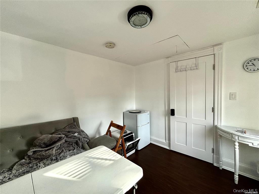 #6 photo, 1433 OLD NORTHERN Boulevard, Roslyn , NY 11576