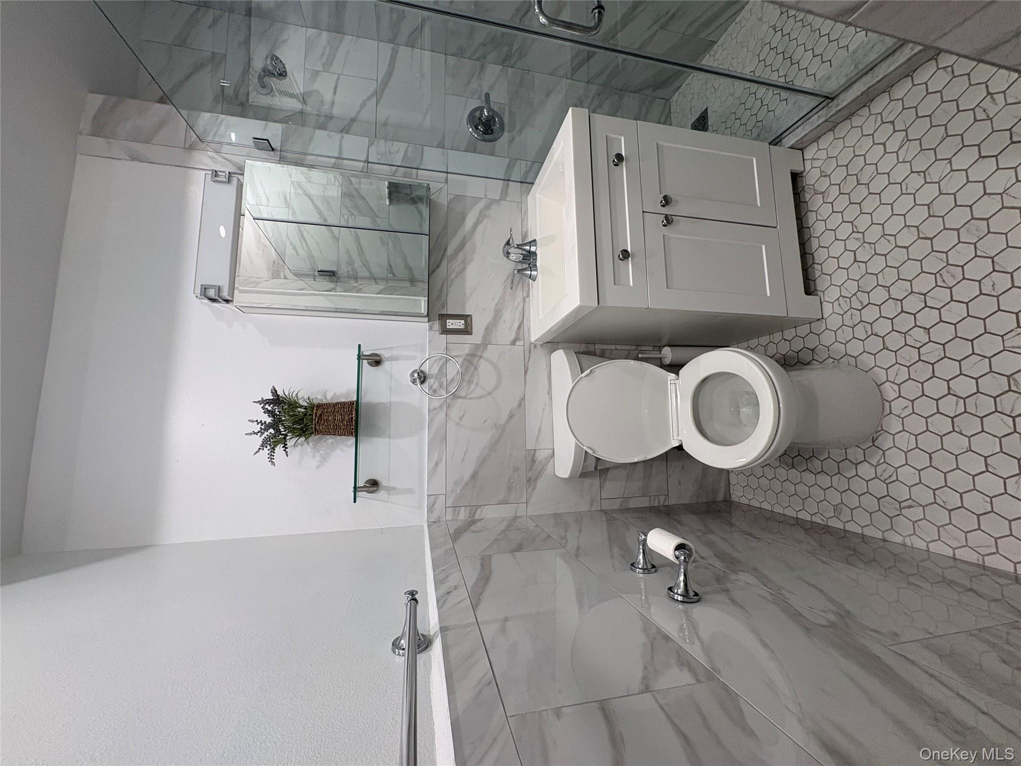 #8 photo, 111 7th Street, गार्डन सिटी Garden City , NY 11530