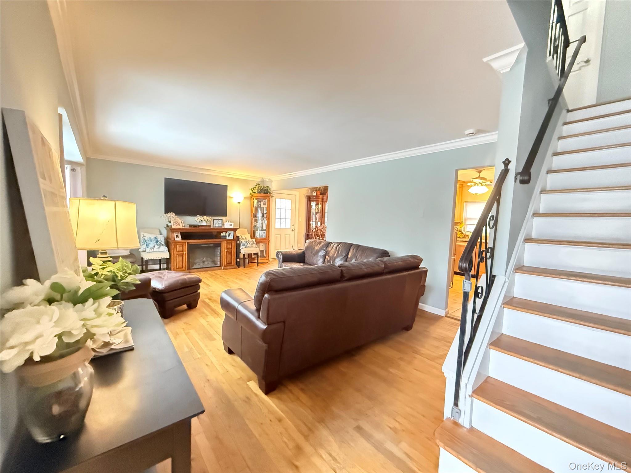 #2 photo, 92 Southaven Avenue, 롱 아일랜드 Mastic , NY 11950