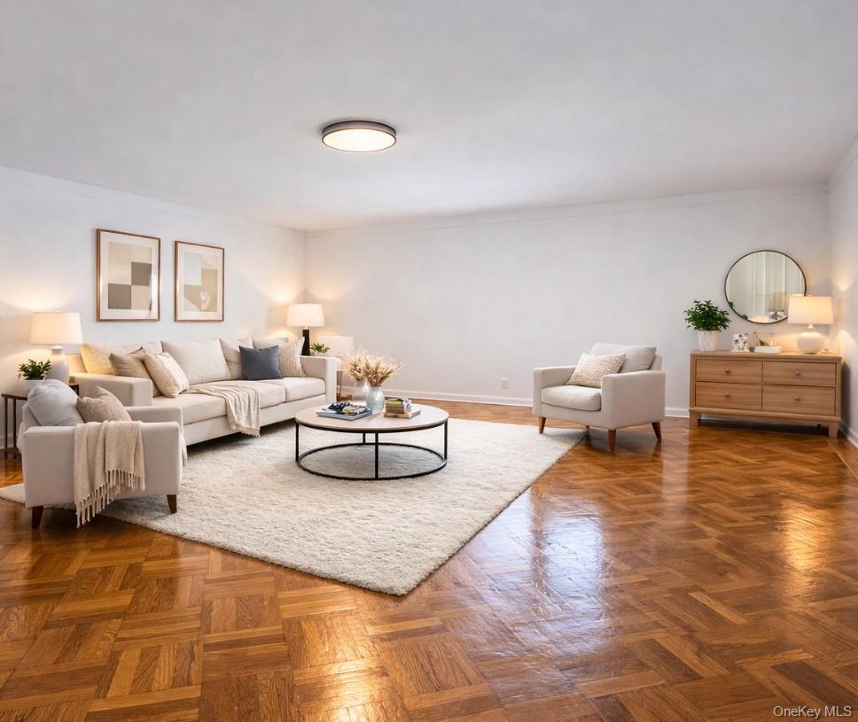 #7 photo, Woodside, वुडसाइड Woodside , NY 11377