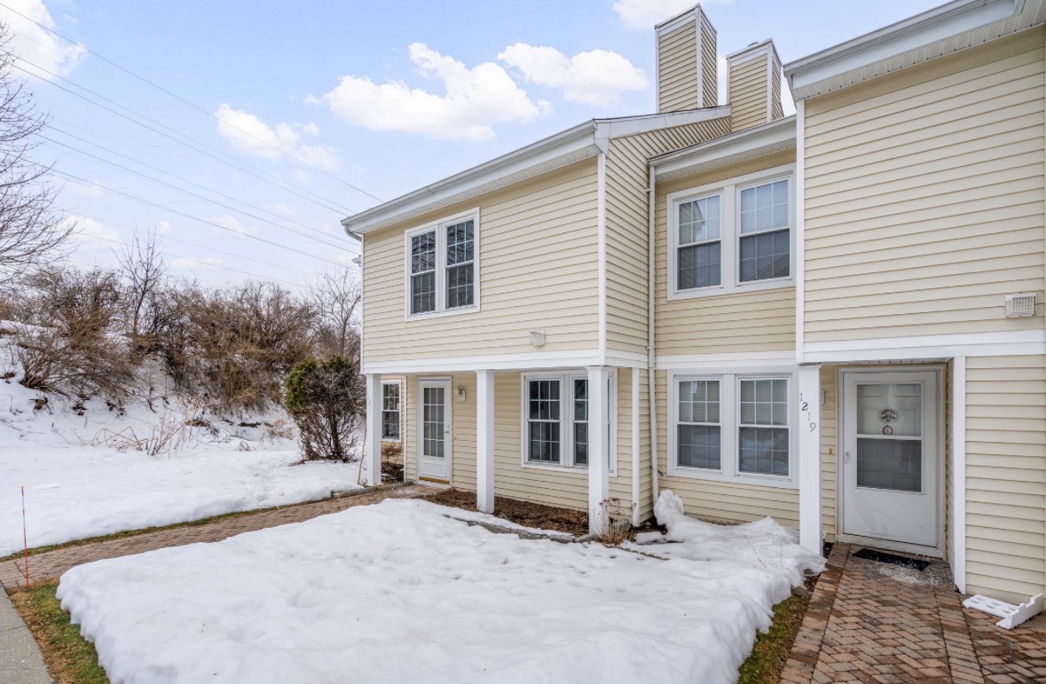 #1 photo, 1221 Whispering Hls, Chester , NY 10918