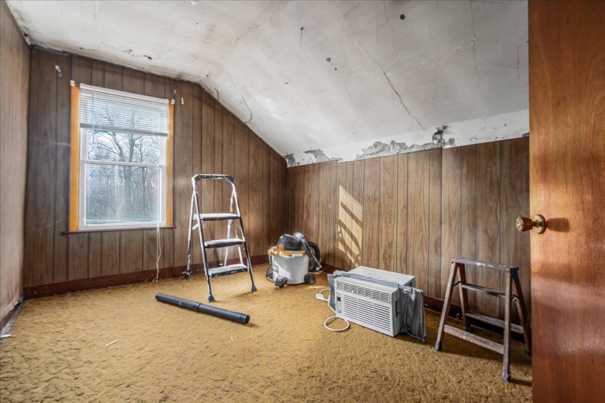 #35 photo, 42 Old Schuylerville Rd, Greenwich , NY 12834