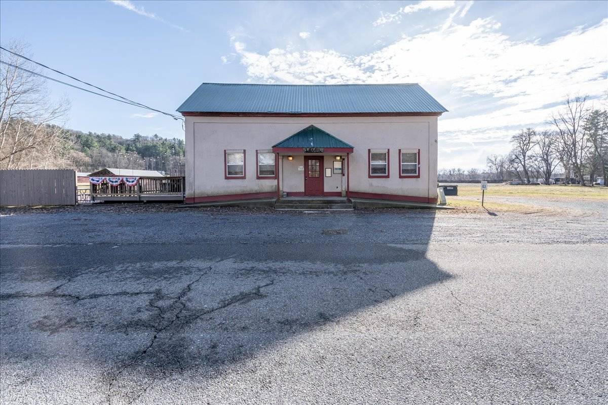 #44 photo, 42 Old Schuylerville Rd, Greenwich , NY 12834