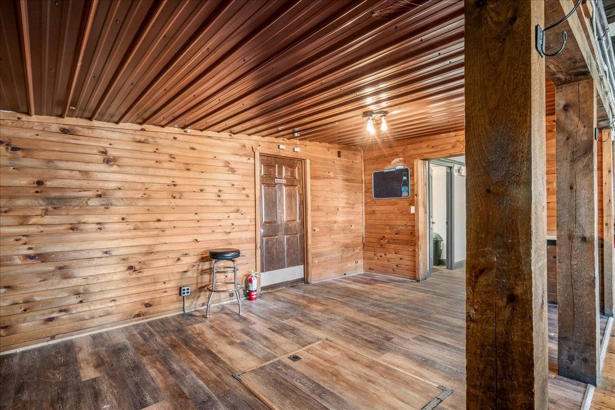 #9 photo, 42 Old Schuylerville Rd, Greenwich , NY 12834