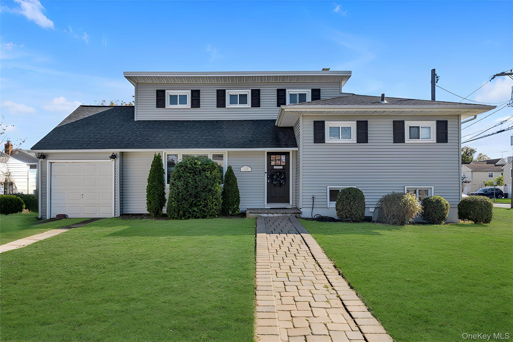 #1 photo, 528 Carpenter Avenue, Oceanside , NY 11572