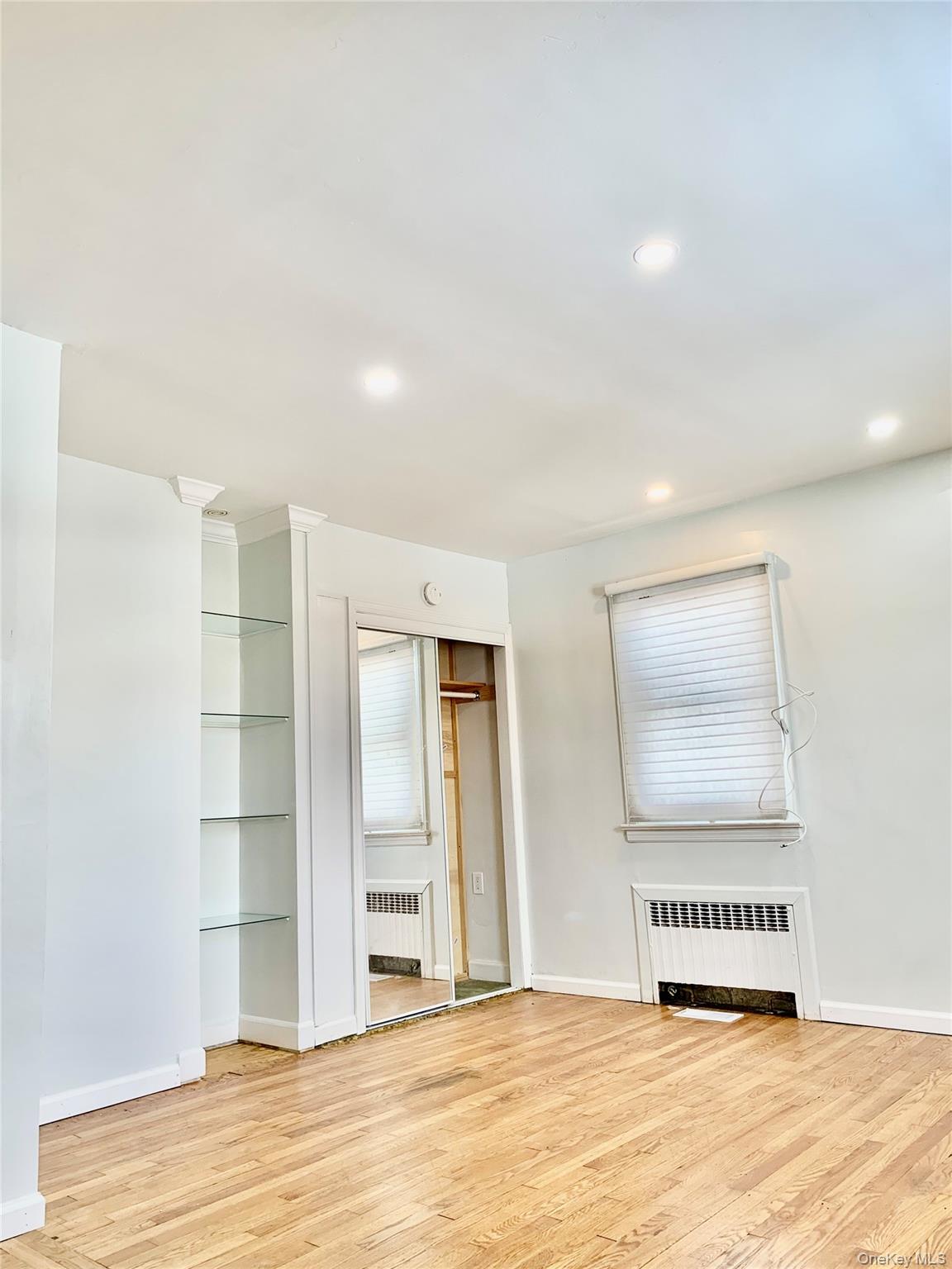 #7 photo, 336 Scranton Avenue, 长岛 Lynbrook , NY 11563