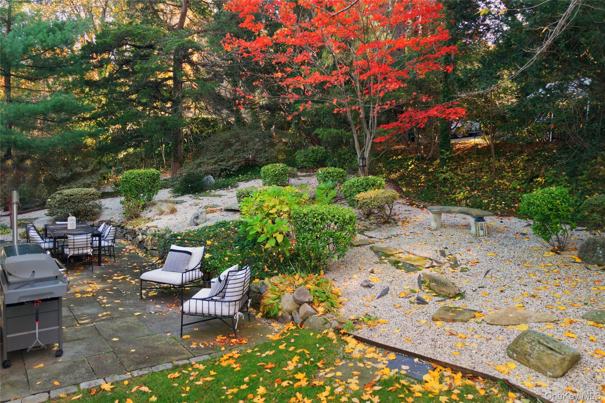 #20 photo, 24 Hillcrest Avenue, नासाउ काउंटी Roslyn , NY 11576