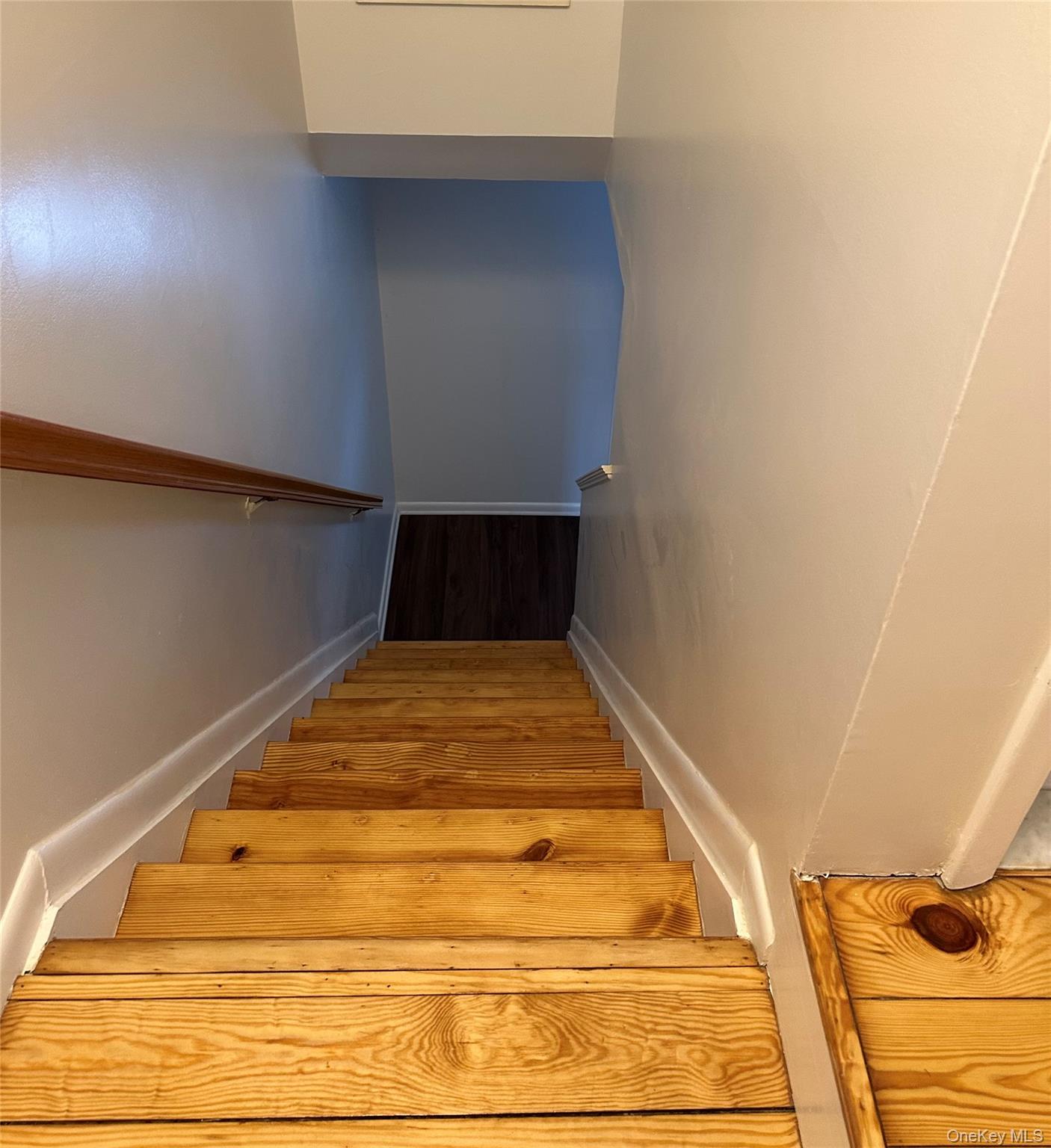 #14 photo, 4 Marian Court, Warwick , NY 10990