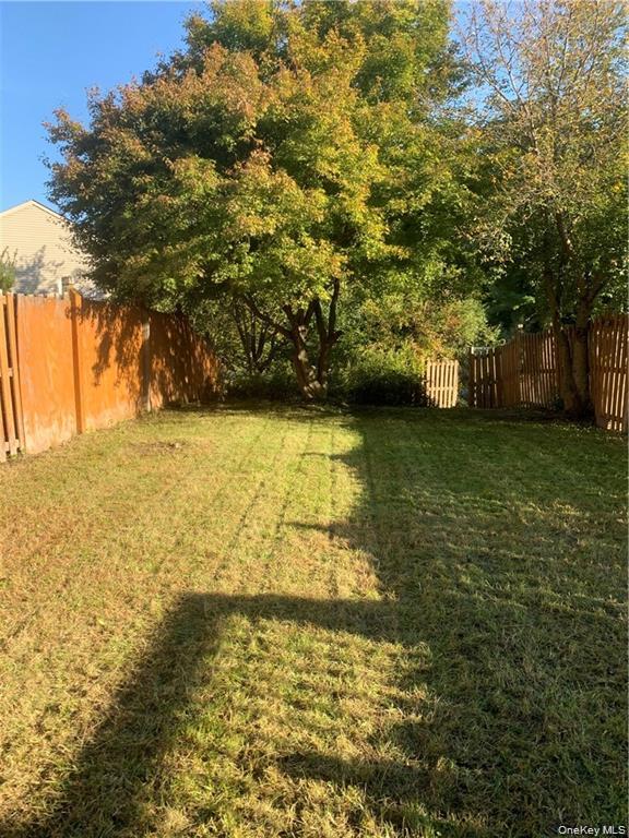 #17 photo, 4 Marian Court, Warwick , NY 10990