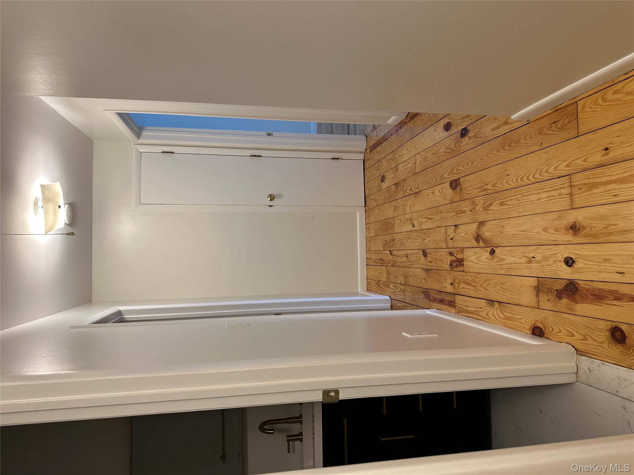 #8 photo, 4 Marian Court, Warwick , NY 10990