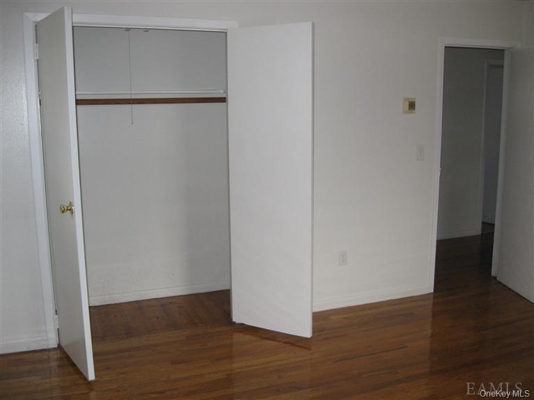 #11 photo, 396 Kimball Avenue, Yonkers , NY 10704