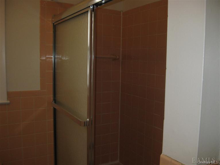 #14 photo, 396 Kimball Avenue, Yonkers , NY 10704