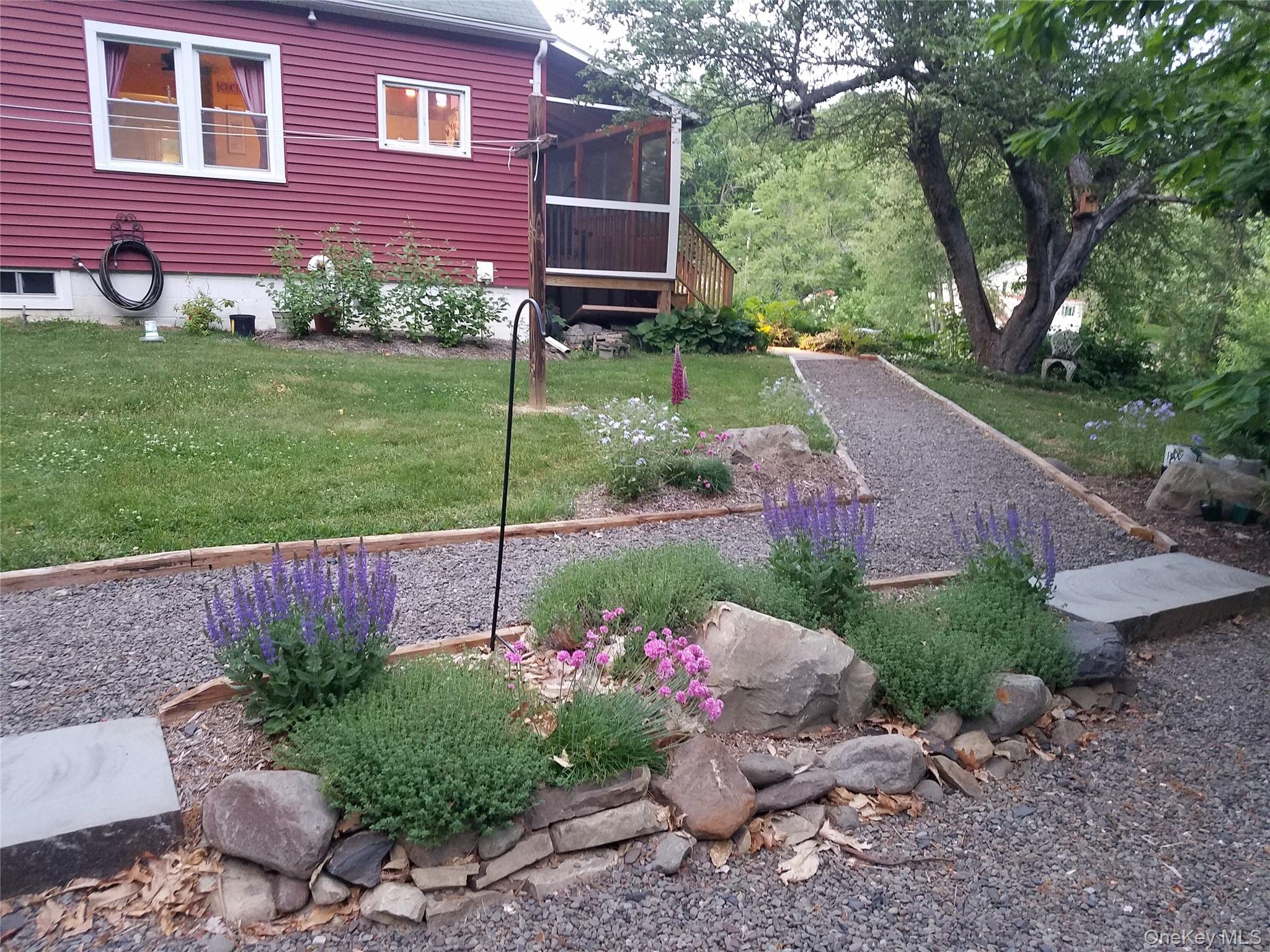 #19 photo, 41 Ulster Avenue, Ulster Park , NY 12487