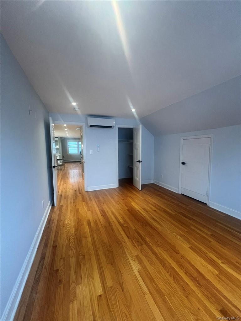 #11 photo, 36 Roanoke Avenue, Rye Brook , NY 10573