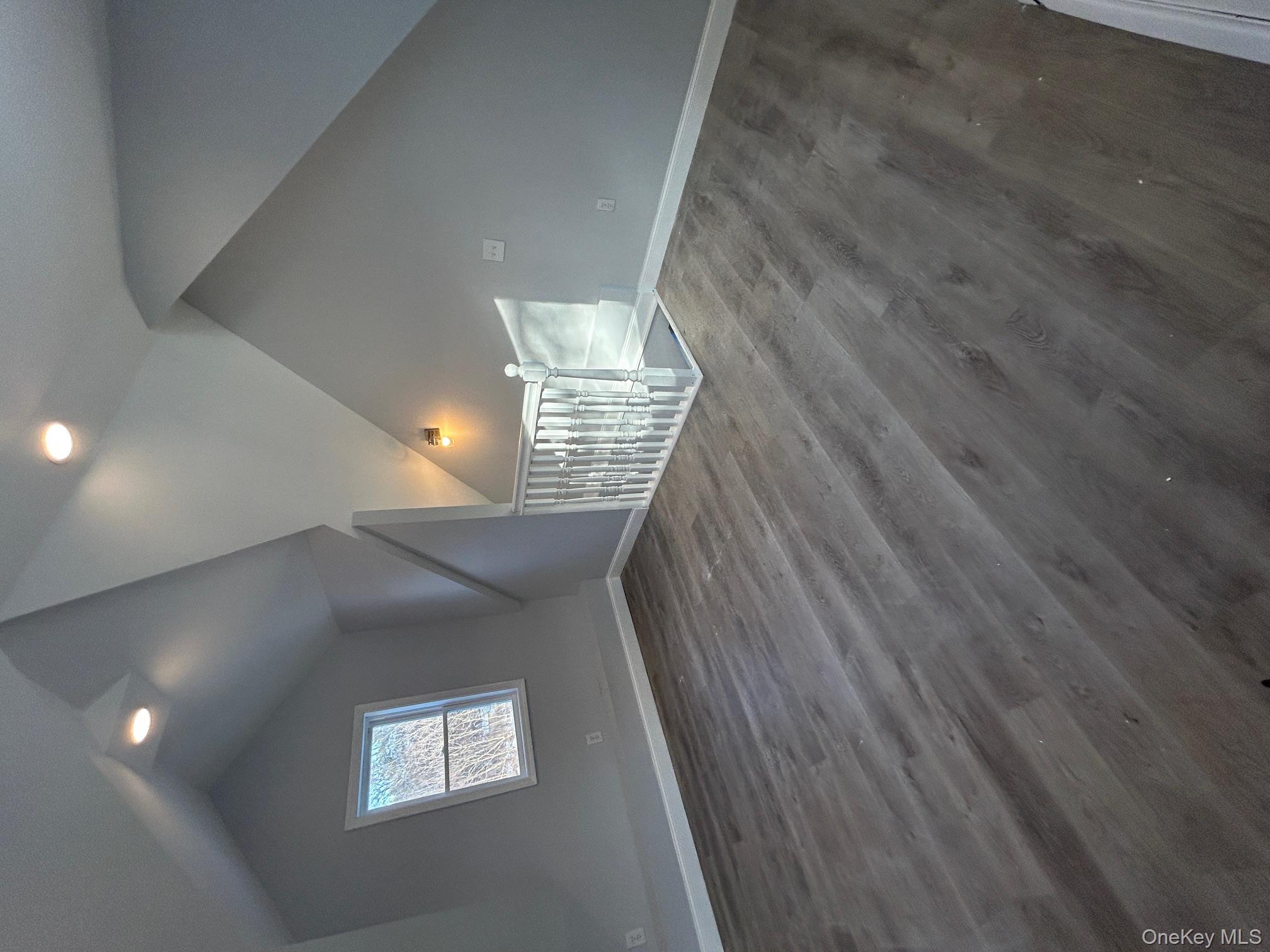 #16 photo, 165 S Cross Road, 뉴욕주 Staatsburg , NY 12580