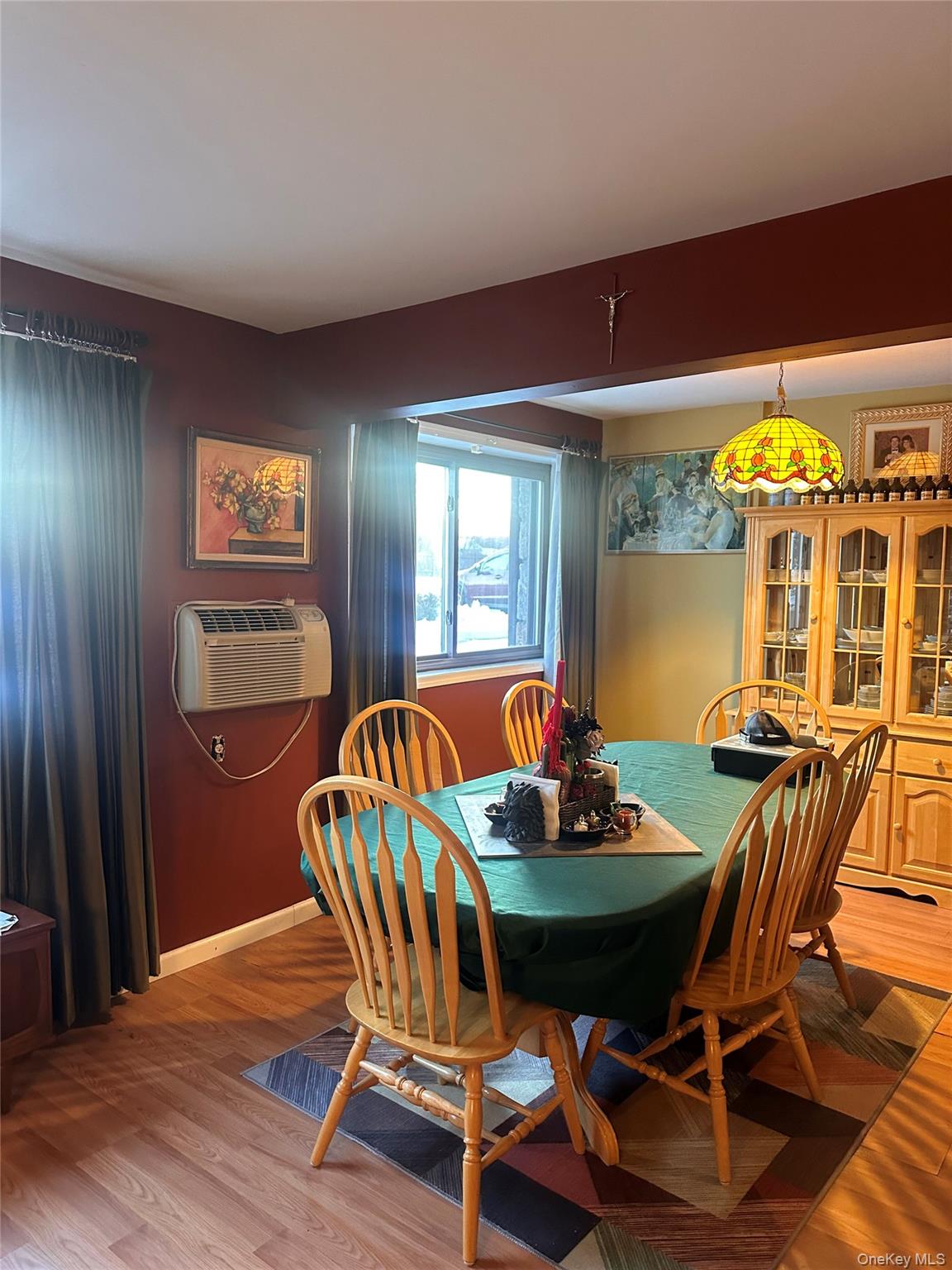 #4 photo, 10 Oakwood Terrace, New Windsor , NY 12553