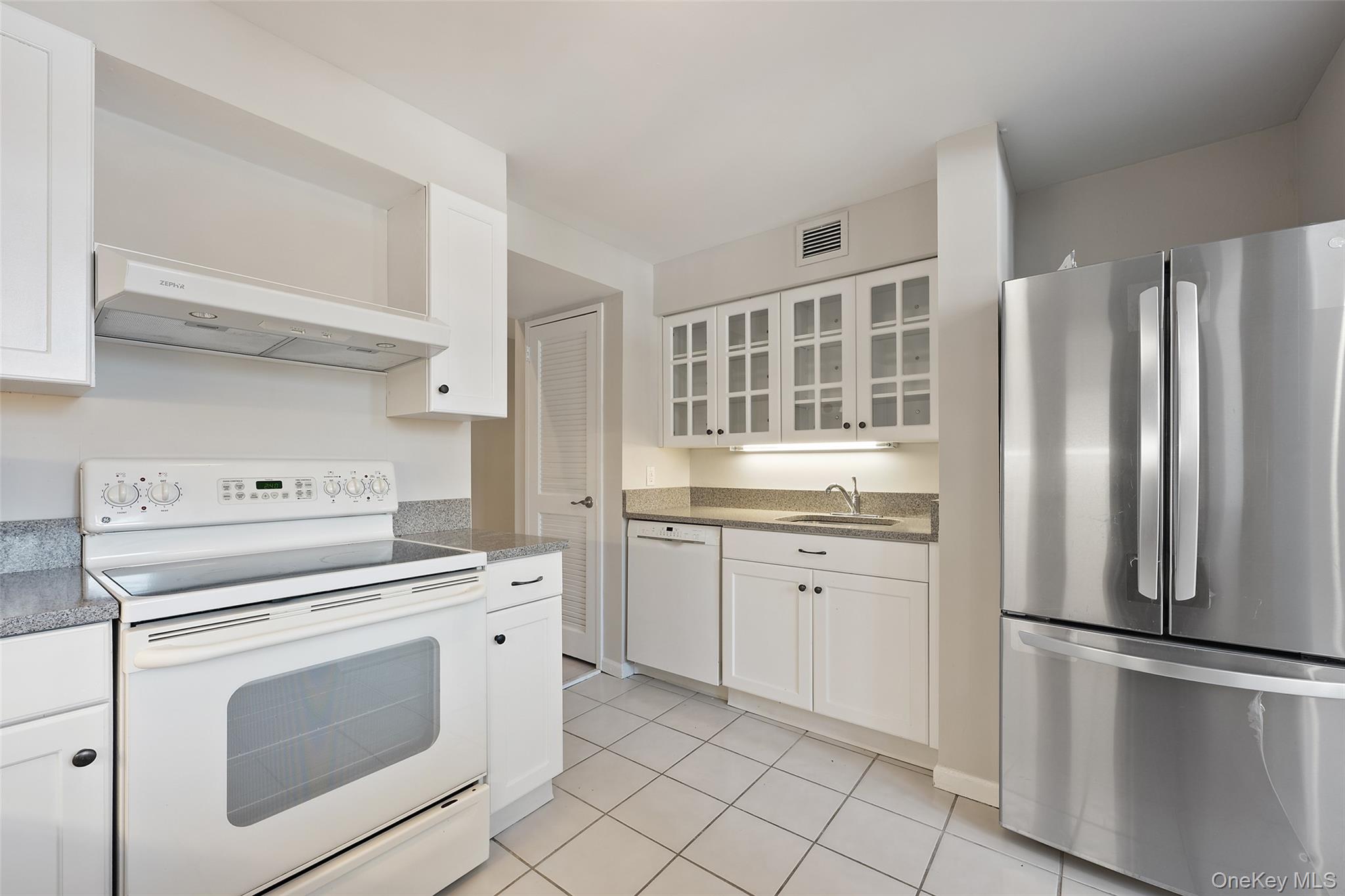 #10 photo, 18 N Broadway, Tarrytown , NY 10591