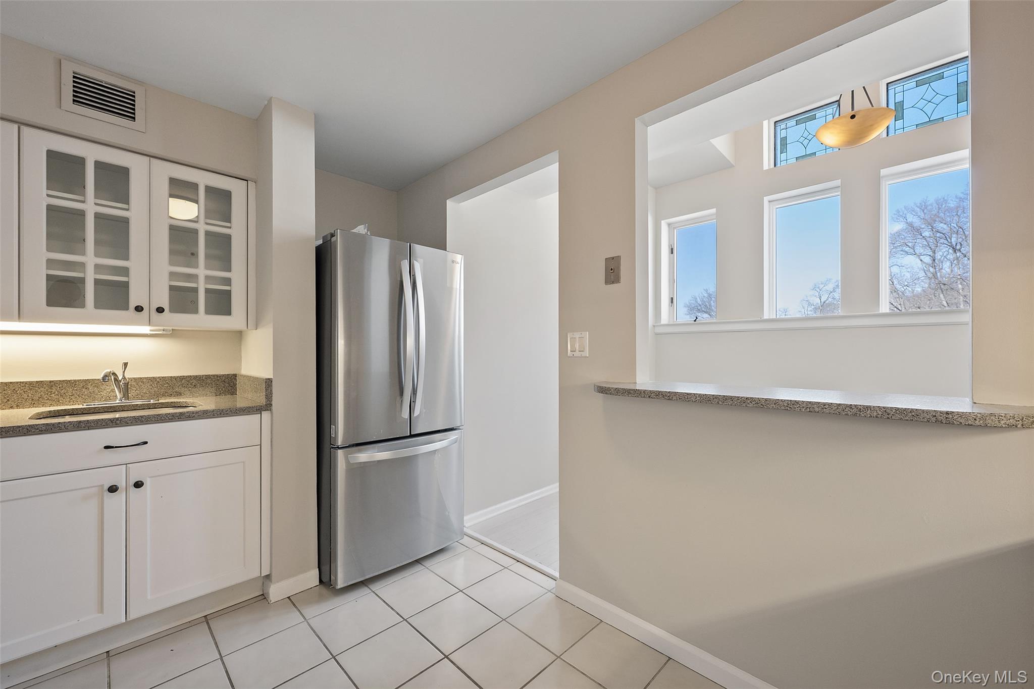 #11 photo, 18 N Broadway, Tarrytown , NY 10591