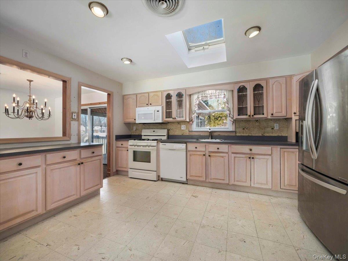 #11 photo, 61 Rolling Ridge Road, New City , NY 10956