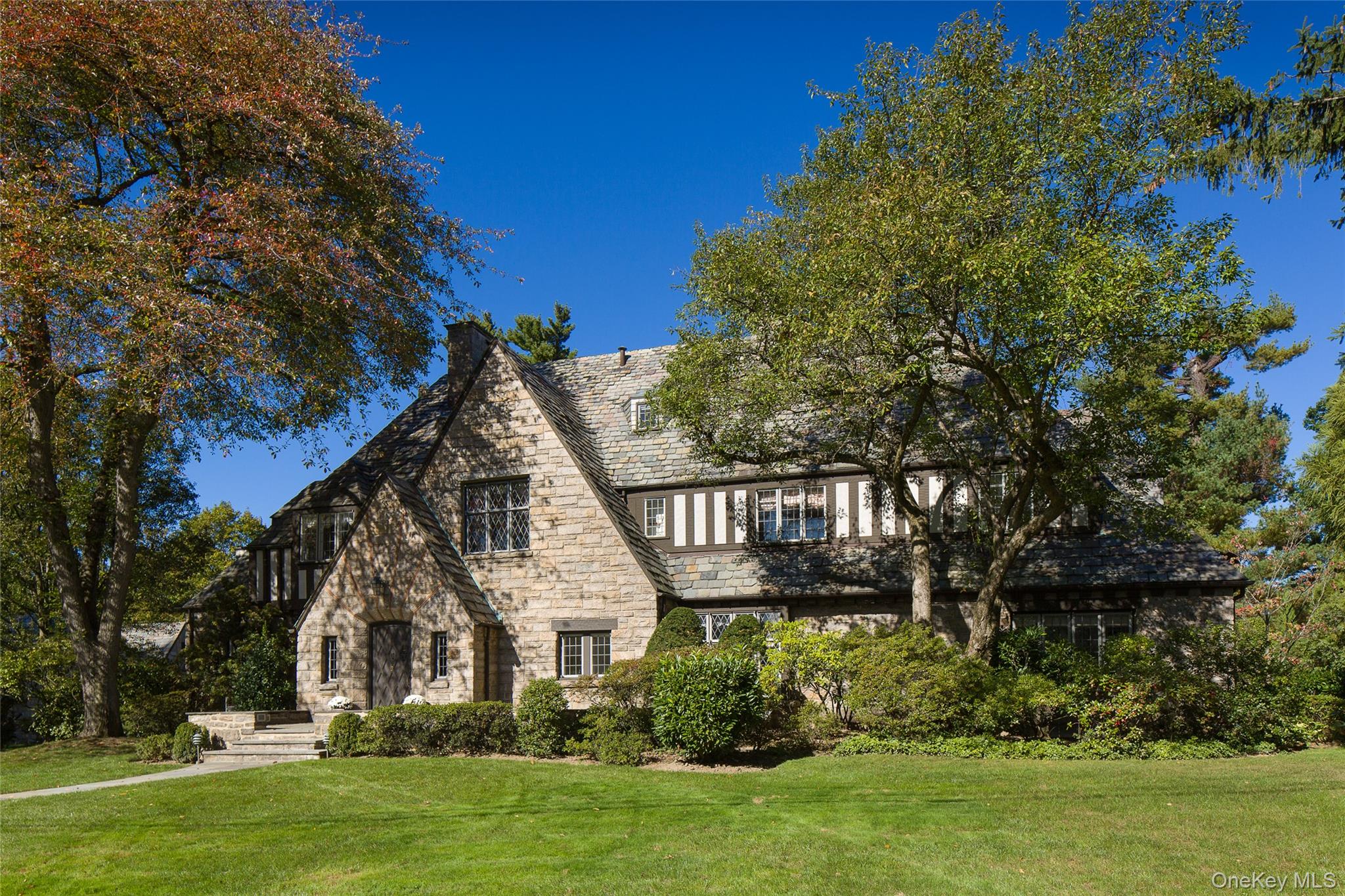 #3 photo, 3 Westway, ব্রঙ্কস Bronxville , NY 10708