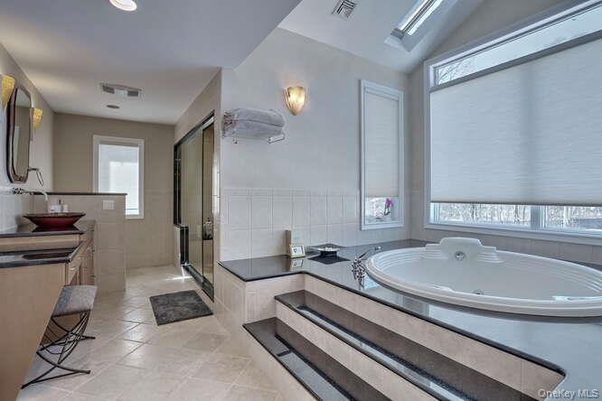 #20 photo, 89 Spook Rock Road, Suffern , NY 10901