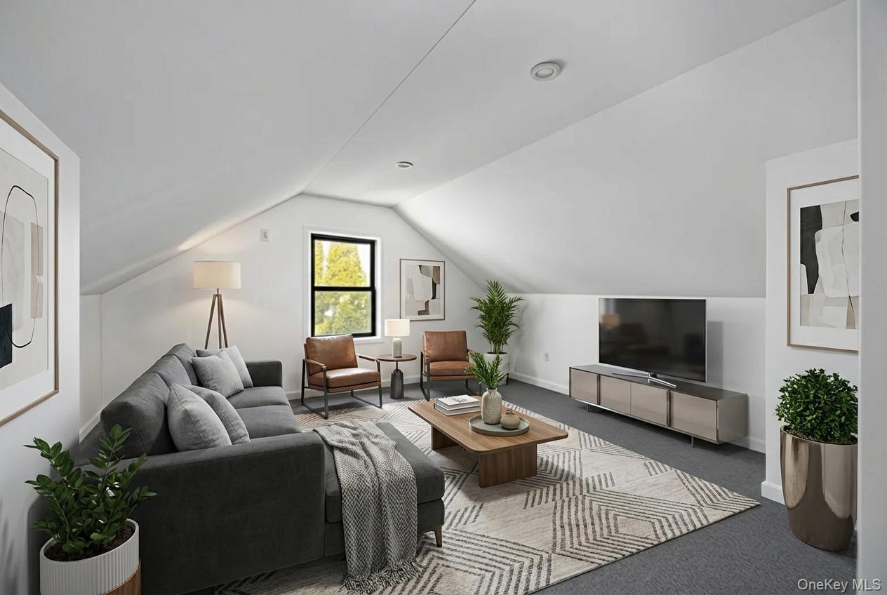 #17 photo, 46 Fountain Place, Poughkeepsie , NY 12603