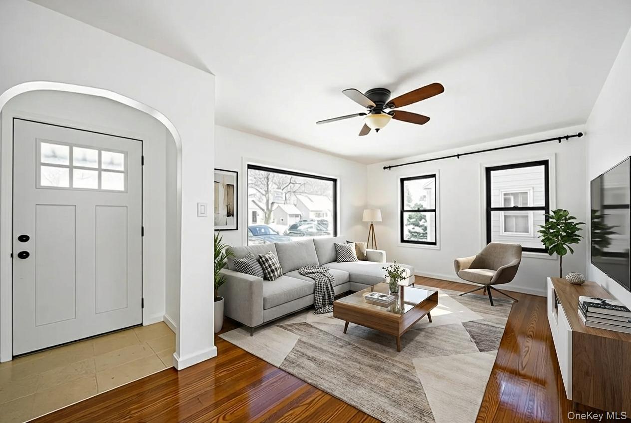 #2 photo, 46 Fountain Place, Poughkeepsie , NY 12603