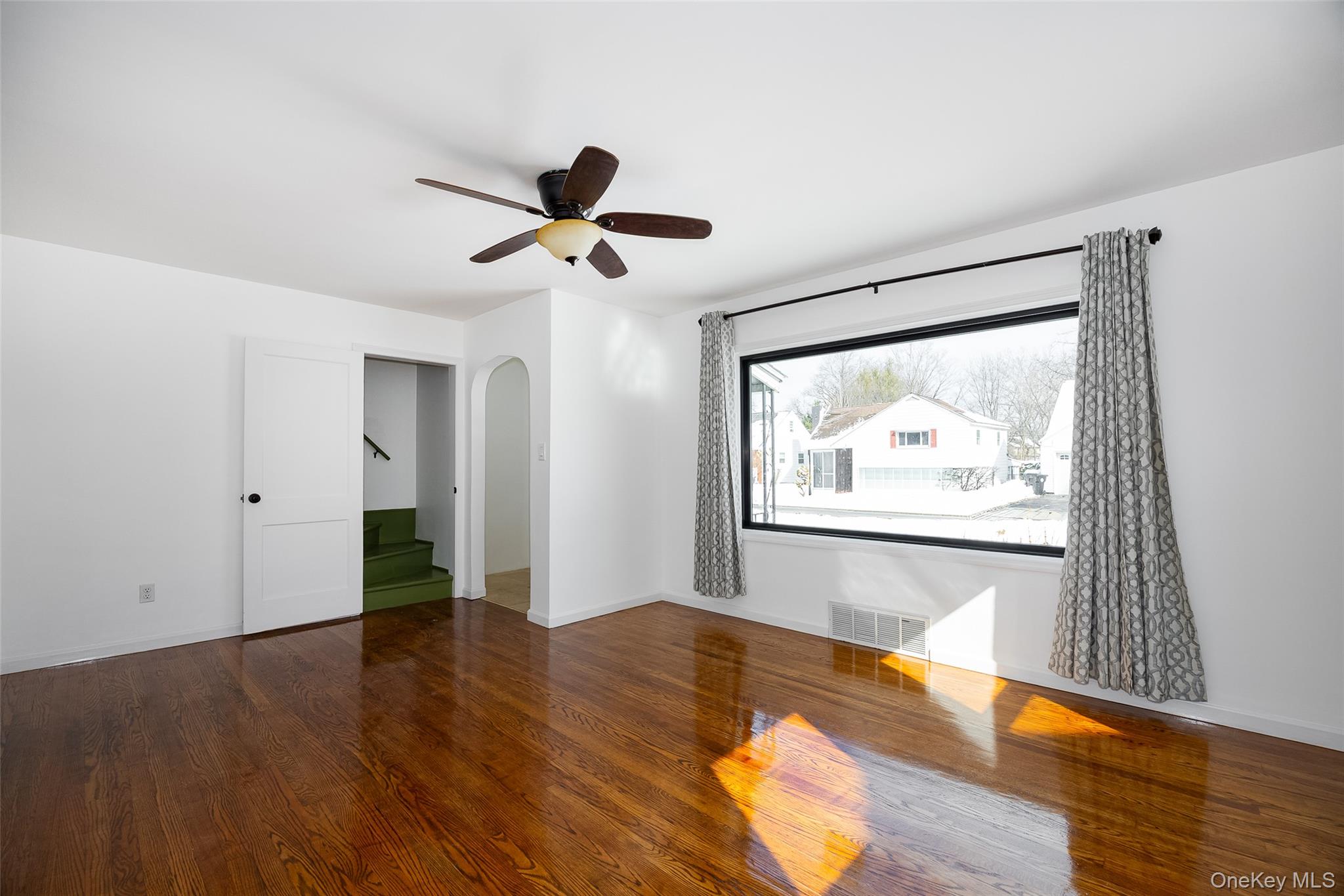 #5 photo, 46 Fountain Place, Poughkeepsie , NY 12603