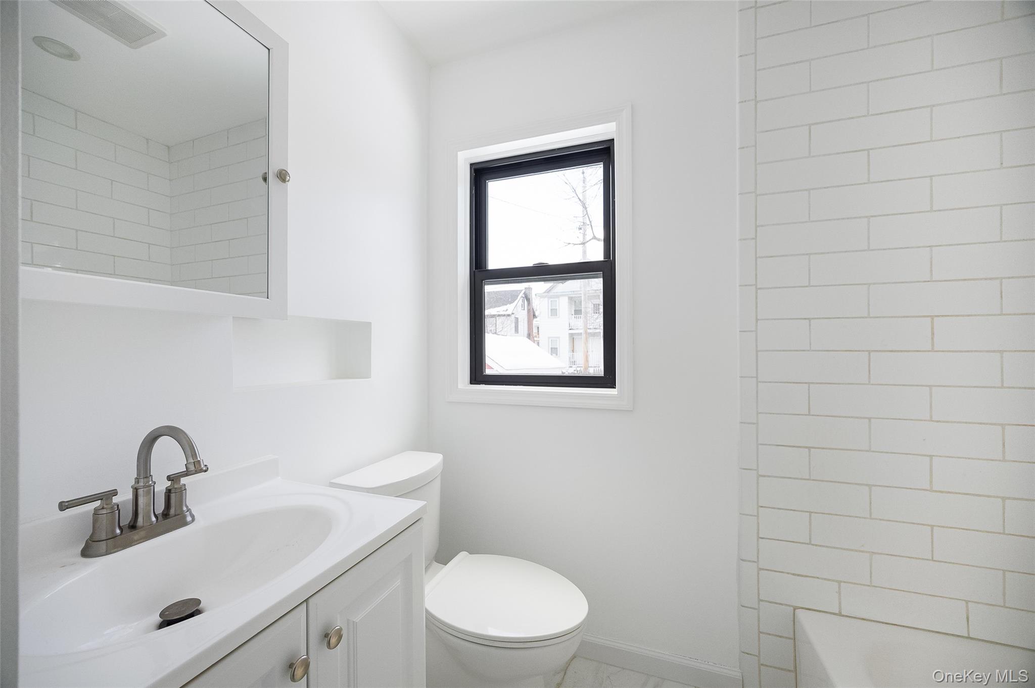 #9 photo, 46 Fountain Place, Poughkeepsie , NY 12603