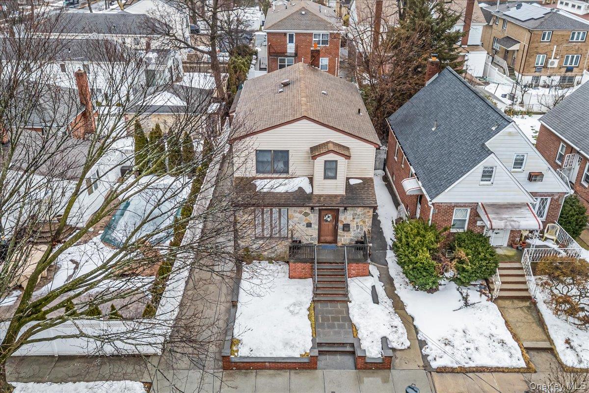 #3 photo, 150-38 24th Avenue, Whitestone , NY 11357