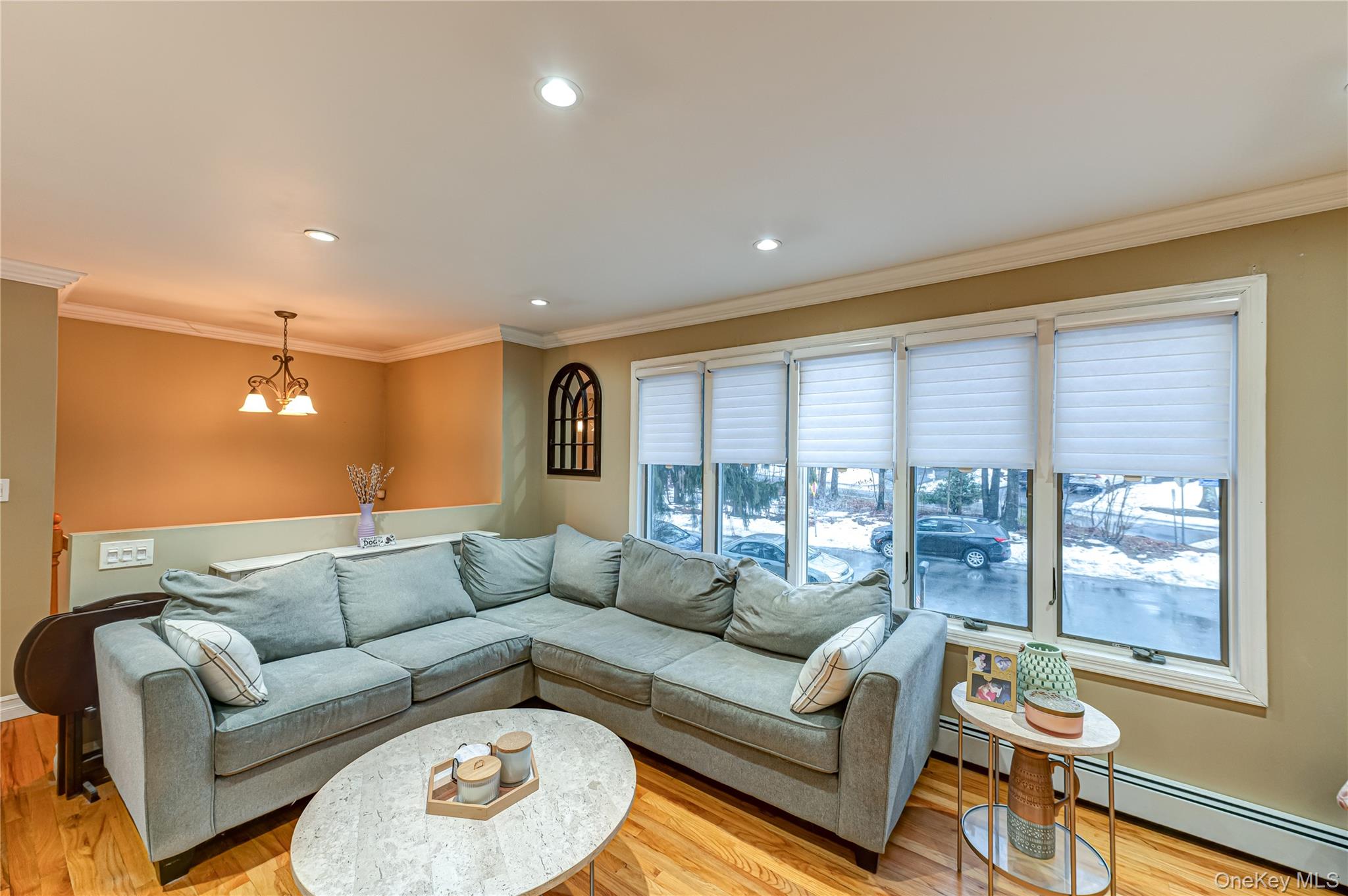 #8 photo, 345 Collington Drive, Саффолк ‖ Ronkonkoma , NY 11779