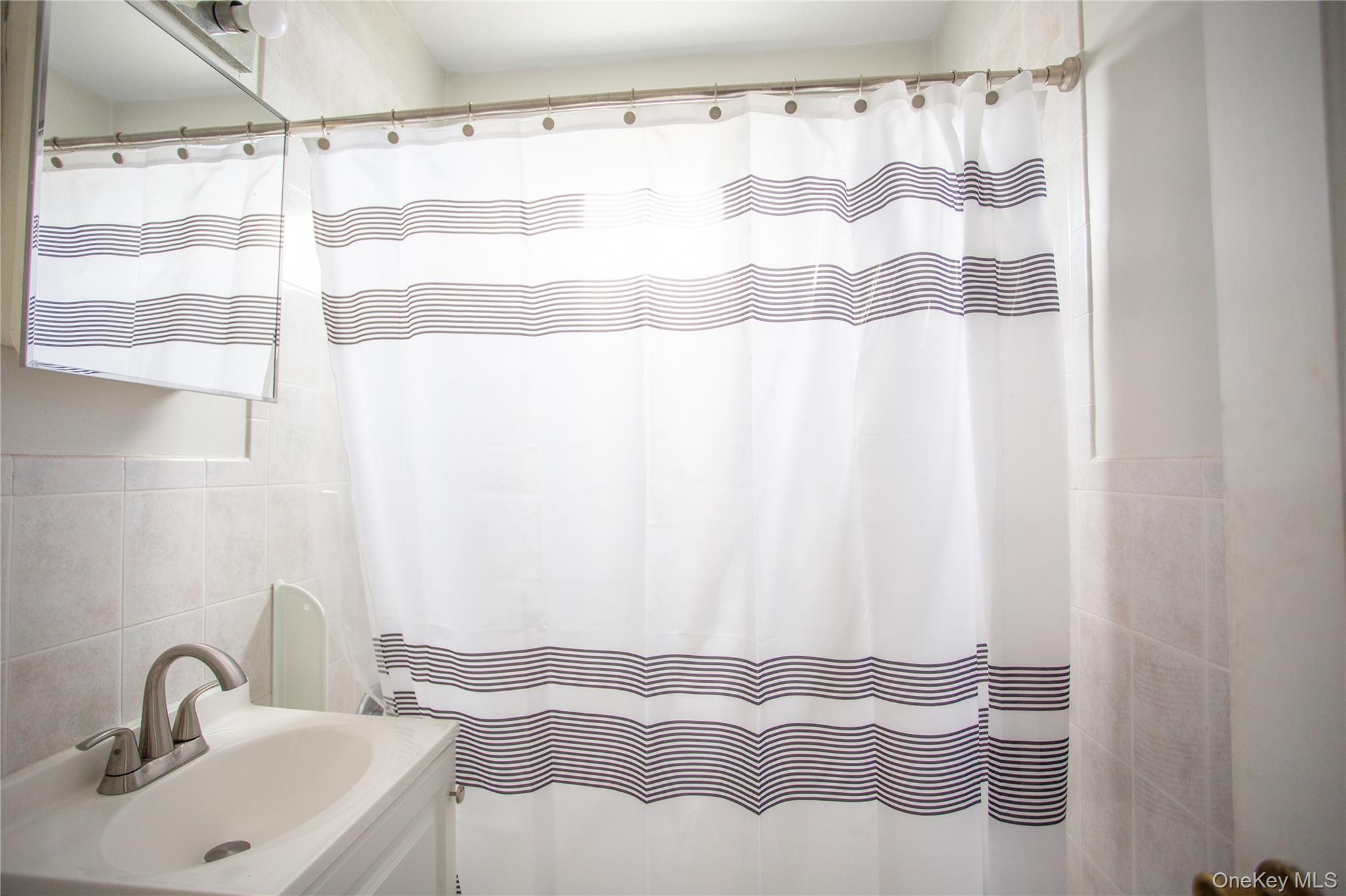 #11 photo, 359 E Chester Street, Нассау ‖ Long Beach , NY 11561