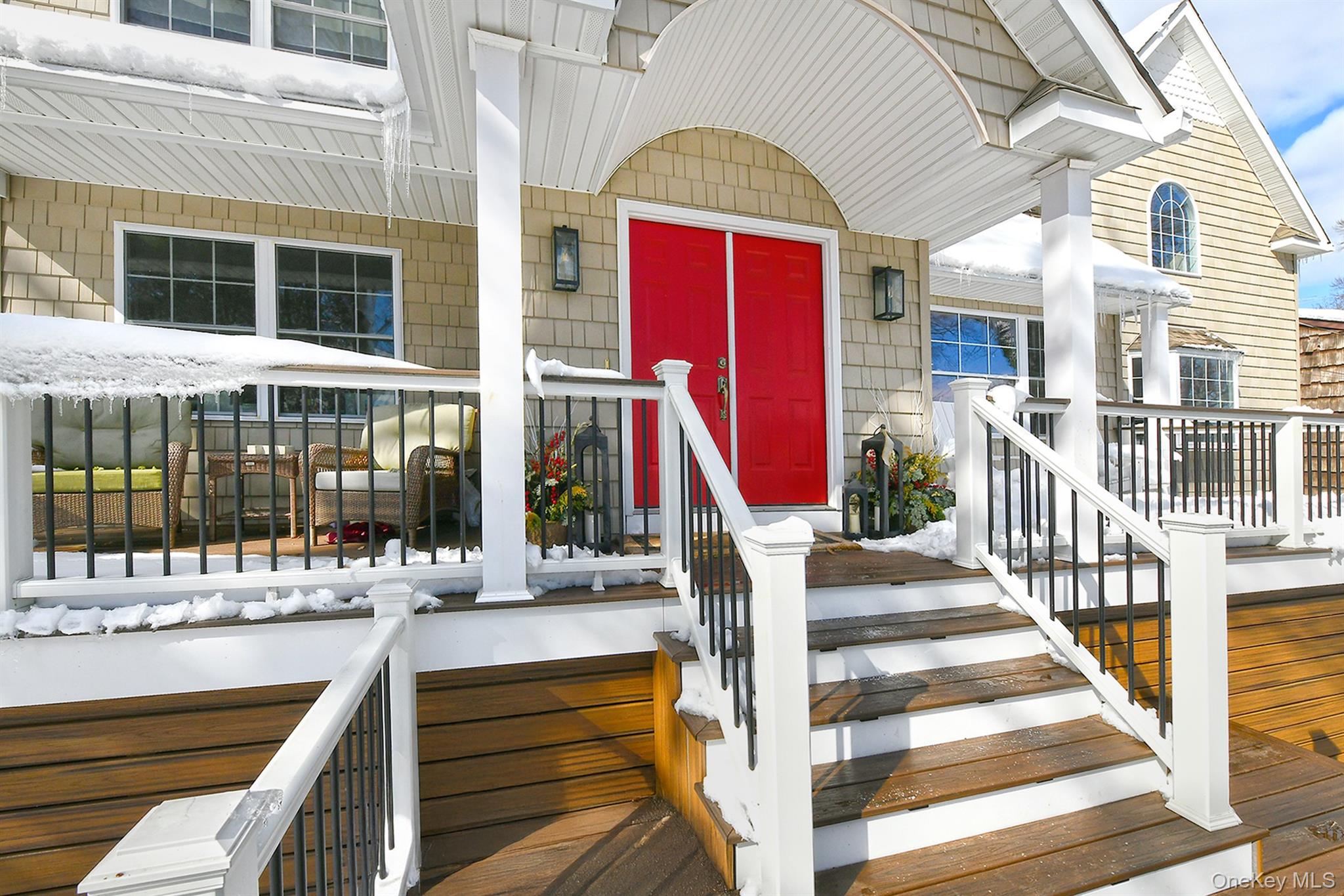 #2 photo, 11 Westfield Drive, Саффолк ‖ Centerport , NY 11721