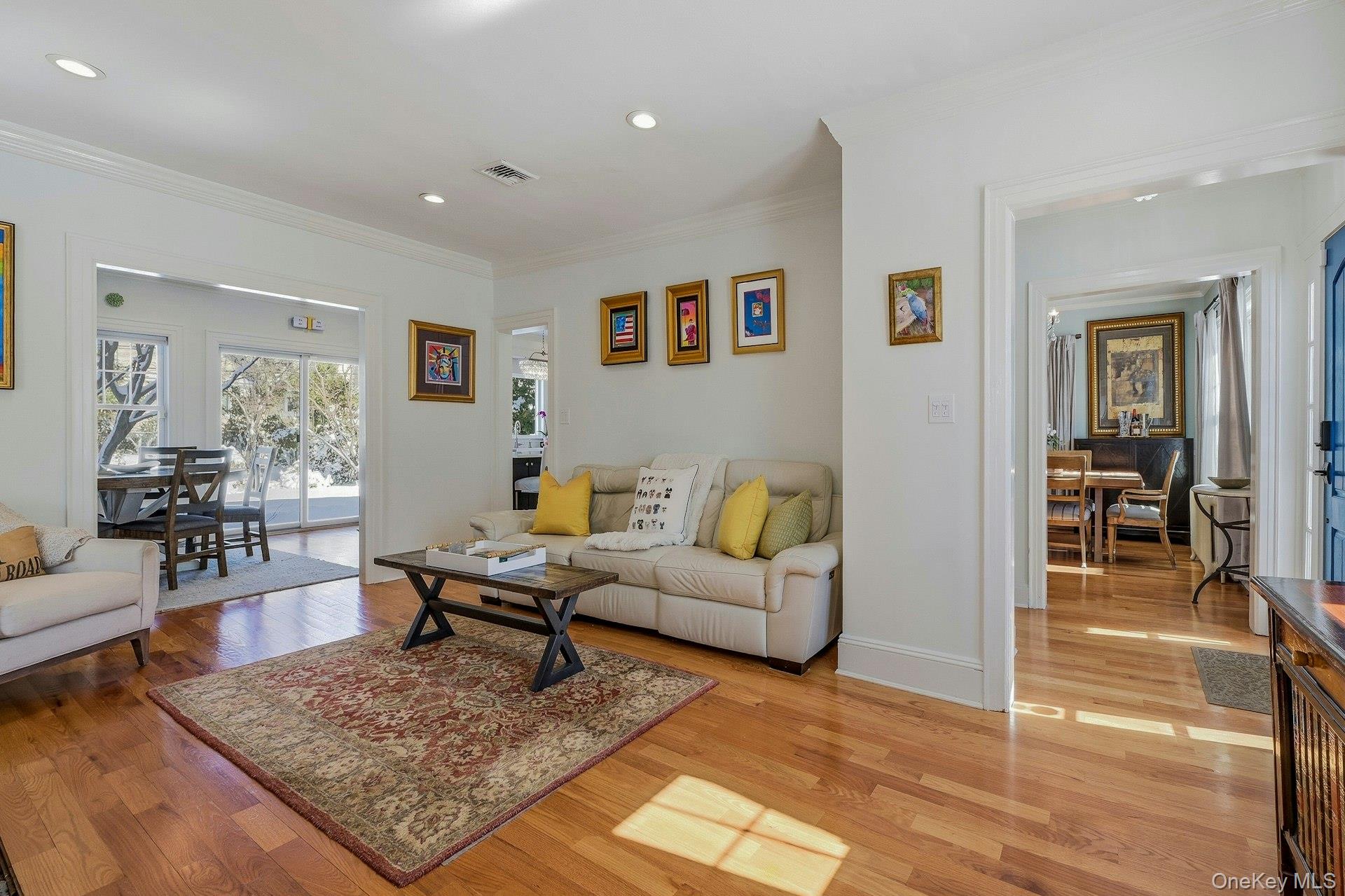 #13 photo, 91 Bar Beach Road, Port Washington , NY 11050