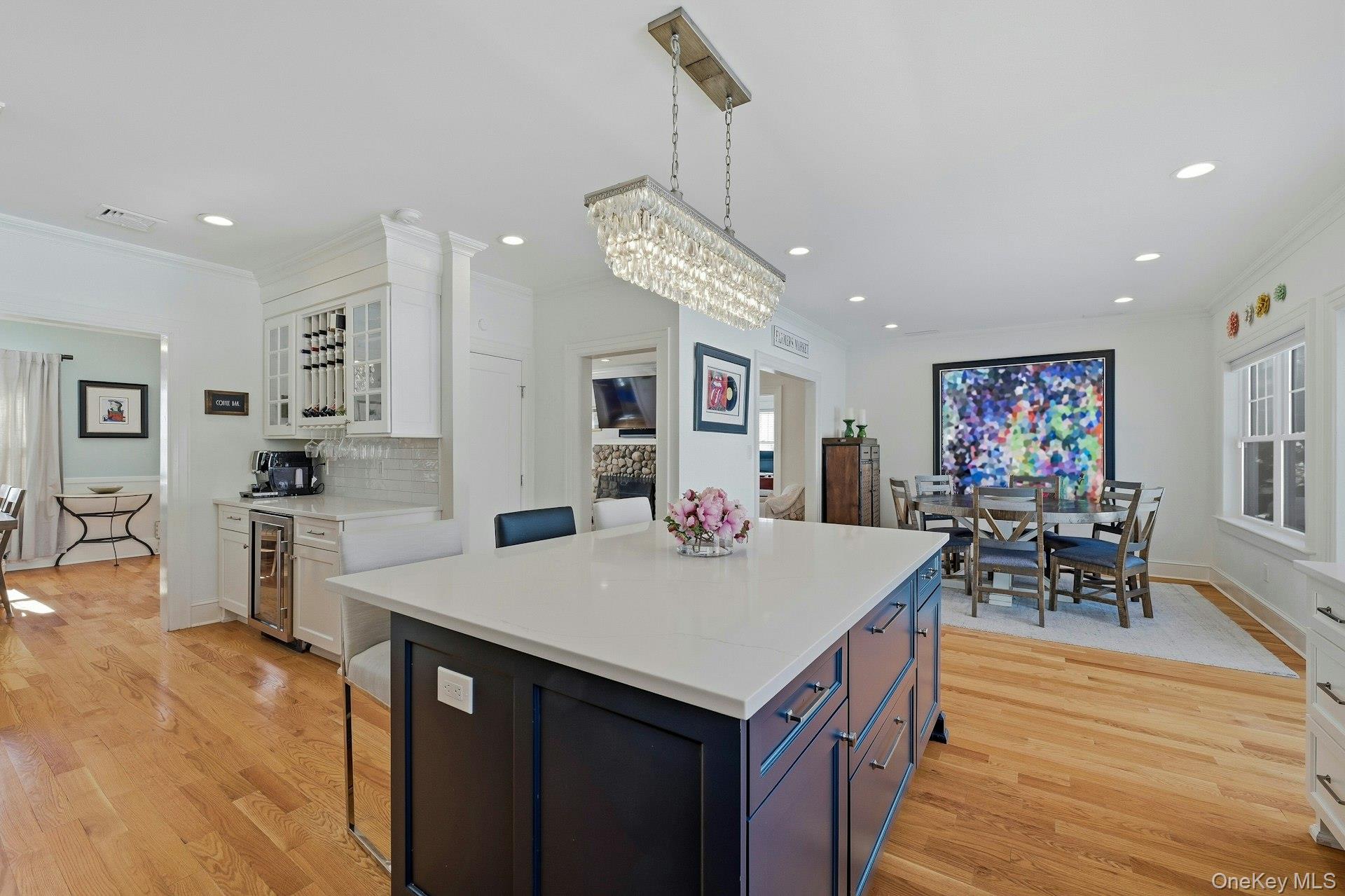 #5 photo, 91 Bar Beach Road, Port Washington , NY 11050