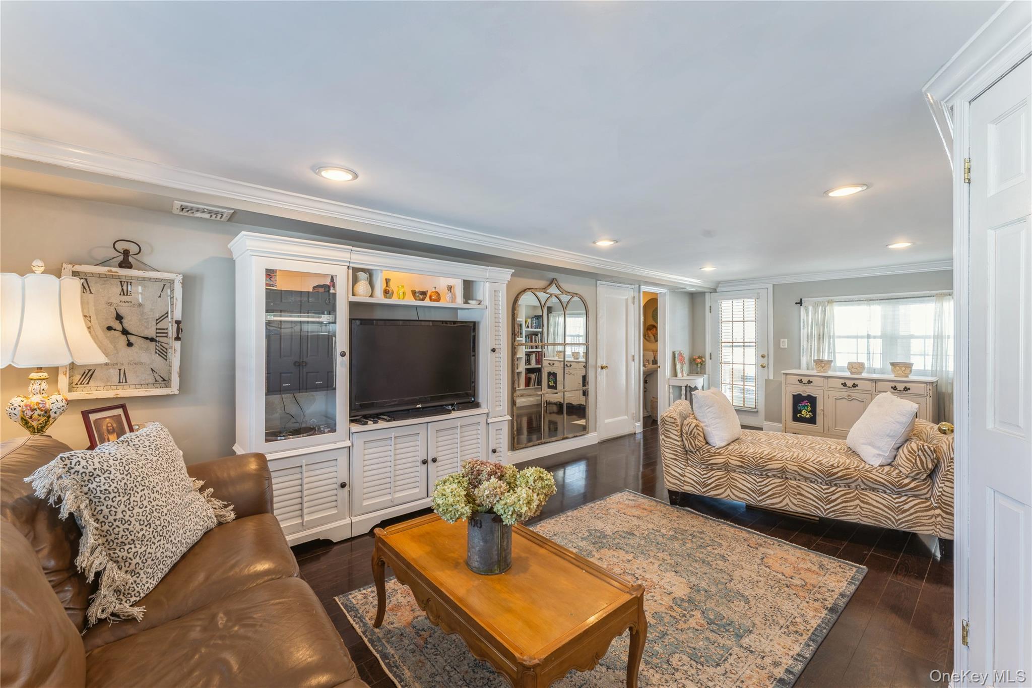 #16 photo, 270 Nancy Drive, East Meadow , NY 11554