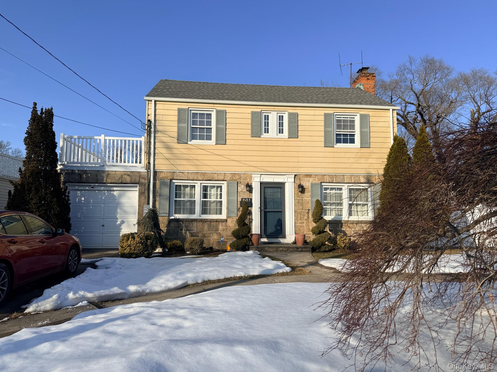 #1 photo, 201 Sydney Avenue, Нассау ‖ Malverne , NY 11565