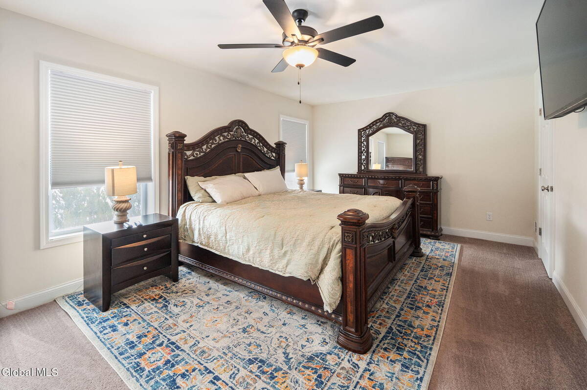 #20 photo, 1 Cove Road, Colonie , NY 12047