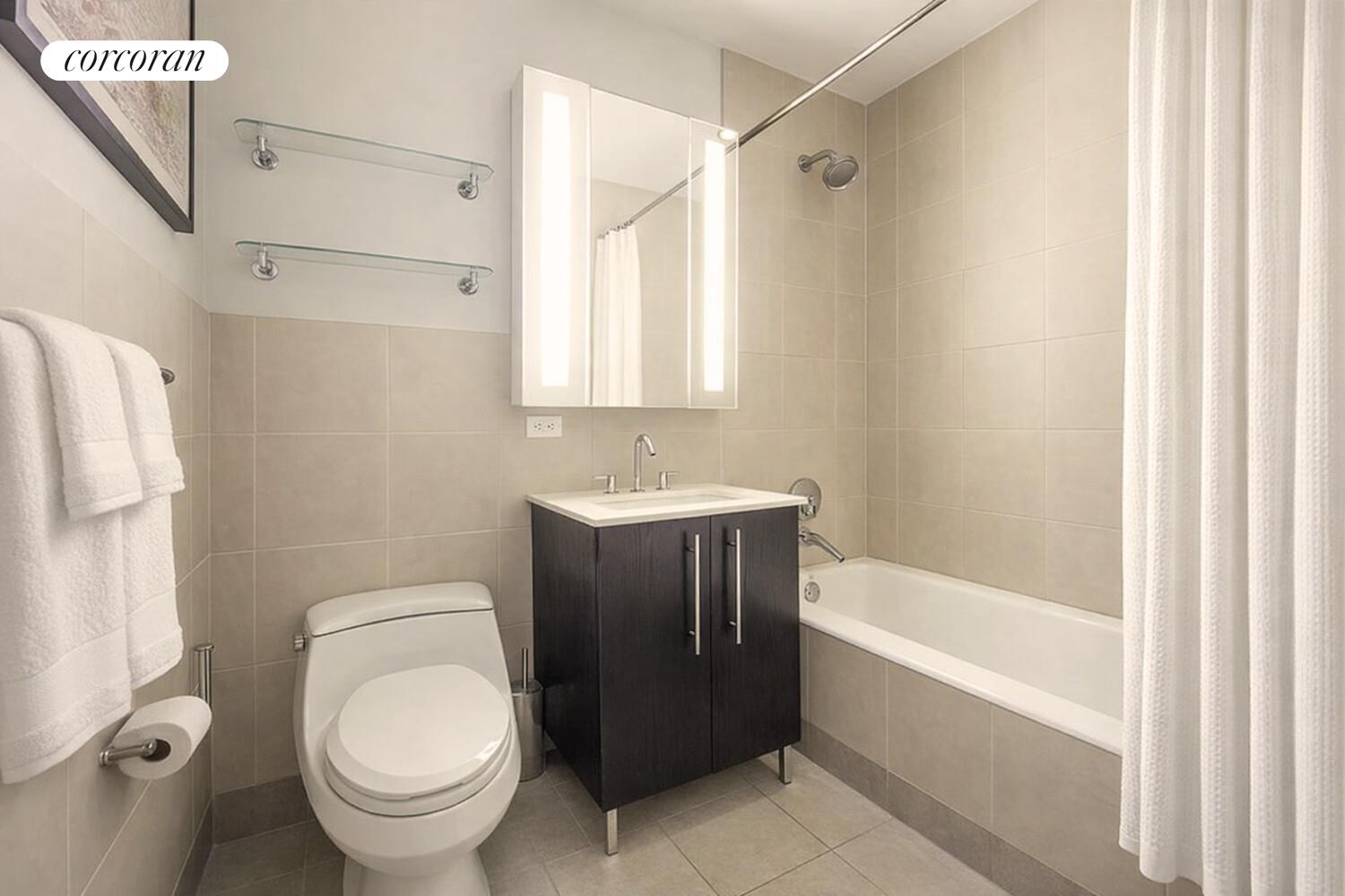 #6 photo, Brooklyn, Williamsburg , NY 11249