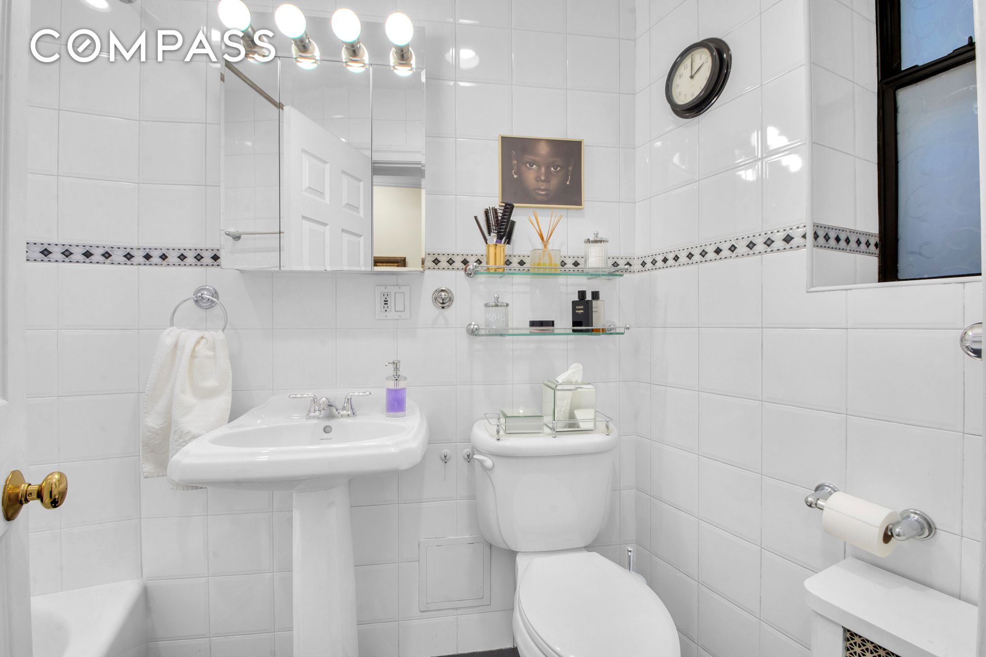 #11 photo, 725 Riverside Drive, Манхэттен ‖ Hamilton Heights , NY 10031