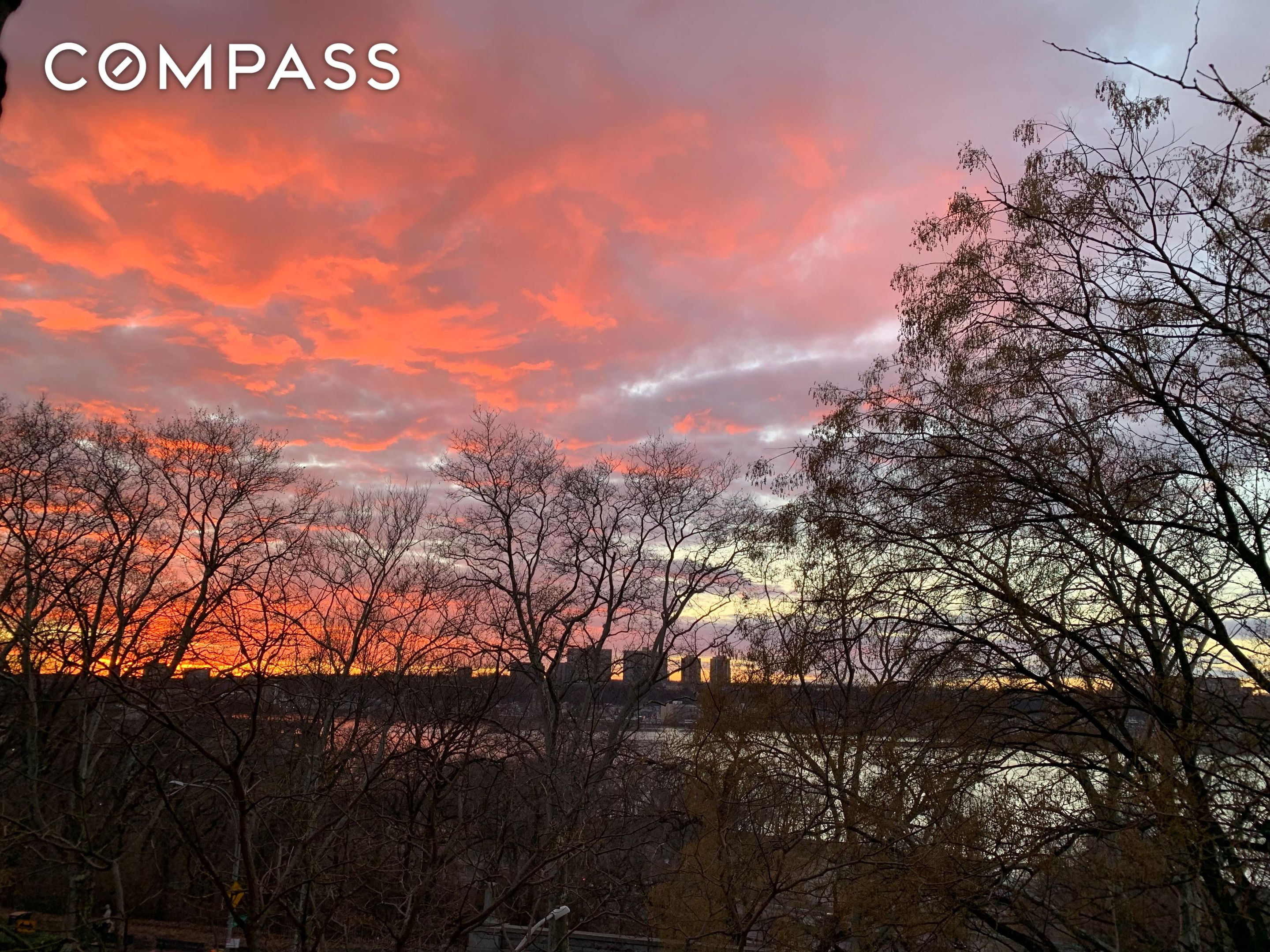 #6 photo, 725 Riverside Drive, Манхэттен ‖ Hamilton Heights , NY 10031