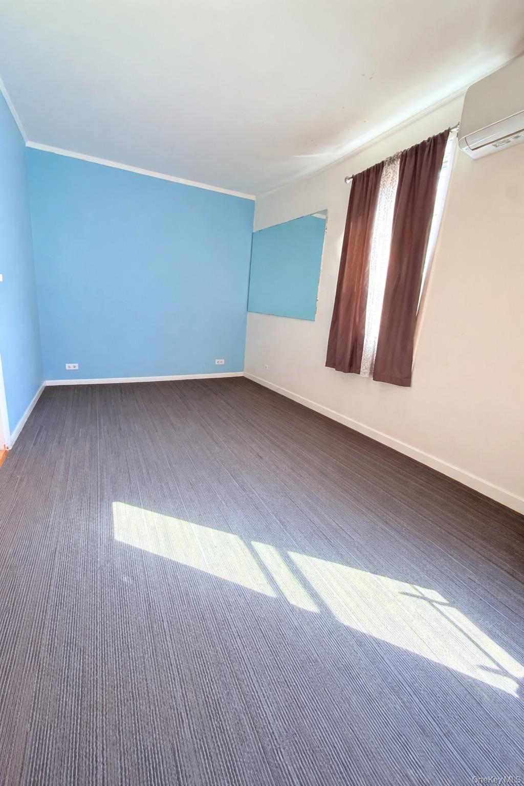 #8 photo, 1839 Matthews Avenue, 布朗士 Bronx , NY 10462