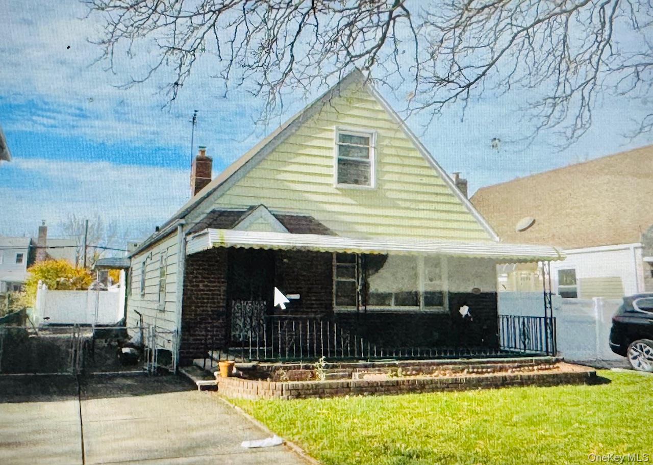 #1 photo, 79-38 268th Street, Glen Oaks , NY 11004