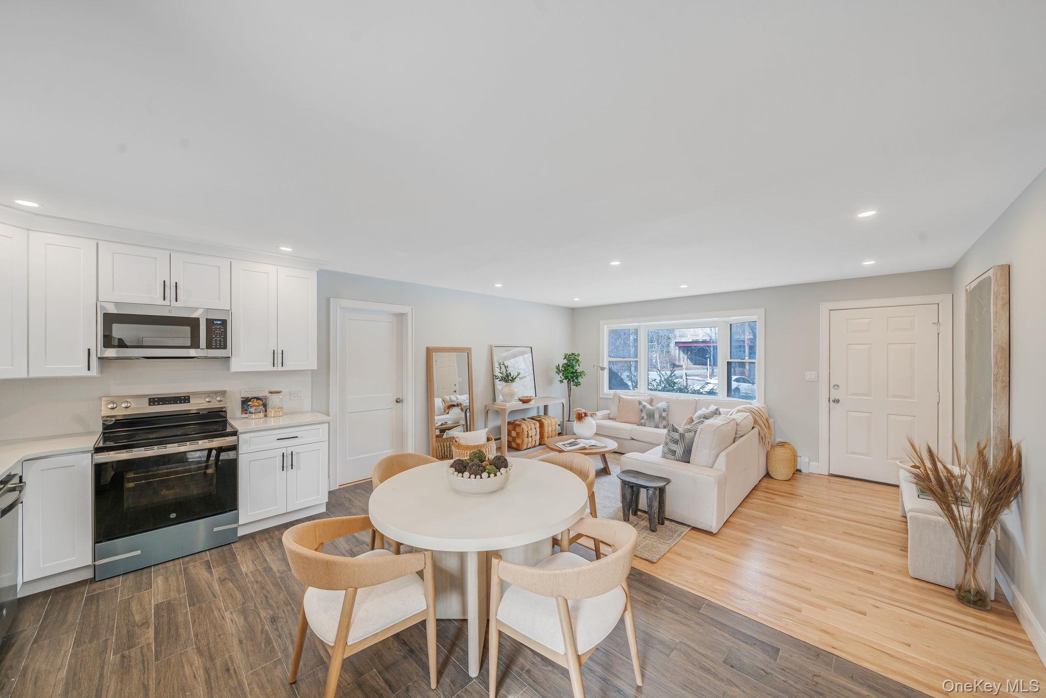 #2 photo, 4902 Express Drive, Саффолк ‖ Ronkonkoma , NY 11779