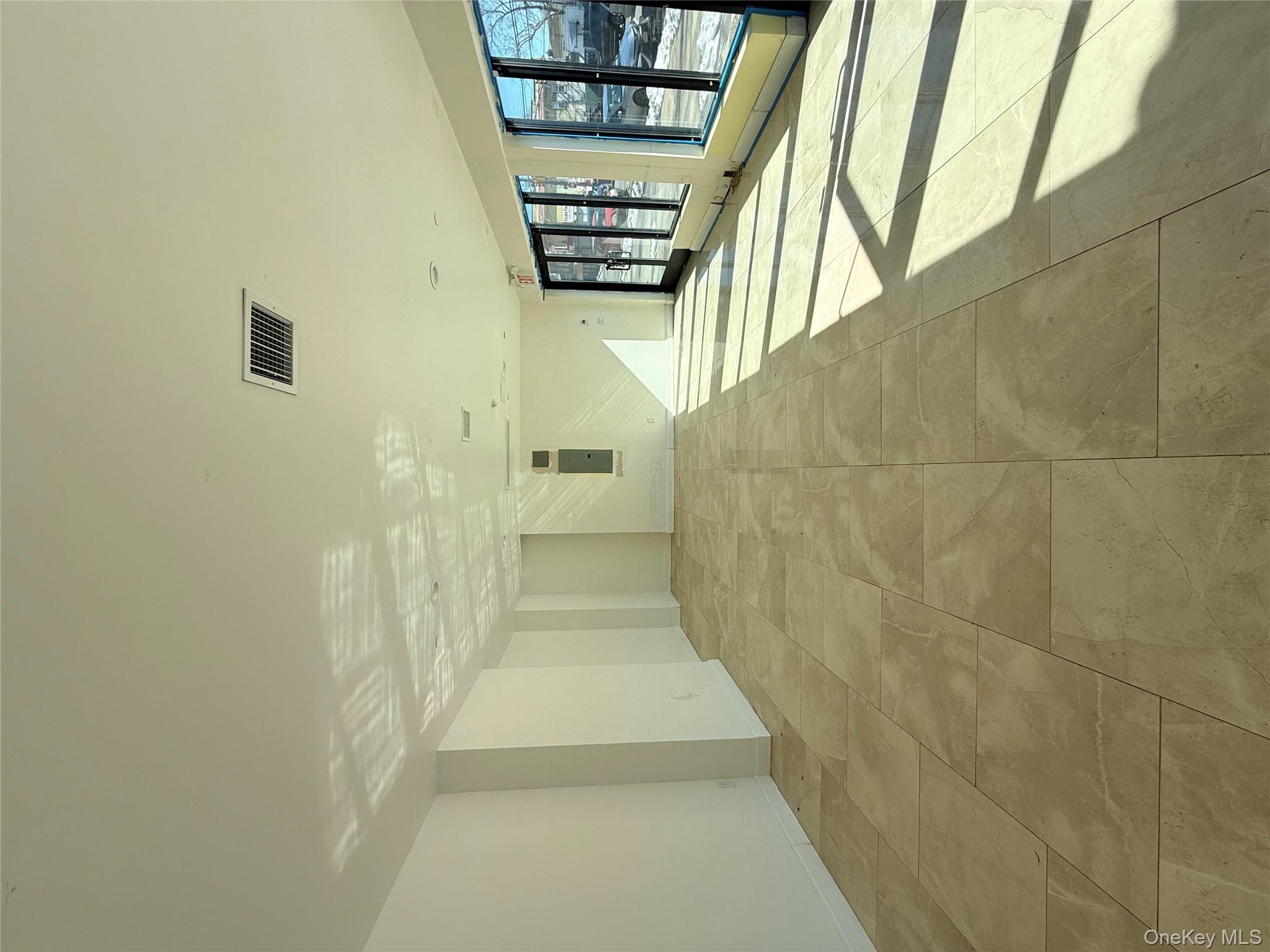 #6 photo, 129-19 101st Avenue, Richmond Hill S. , NY 11419