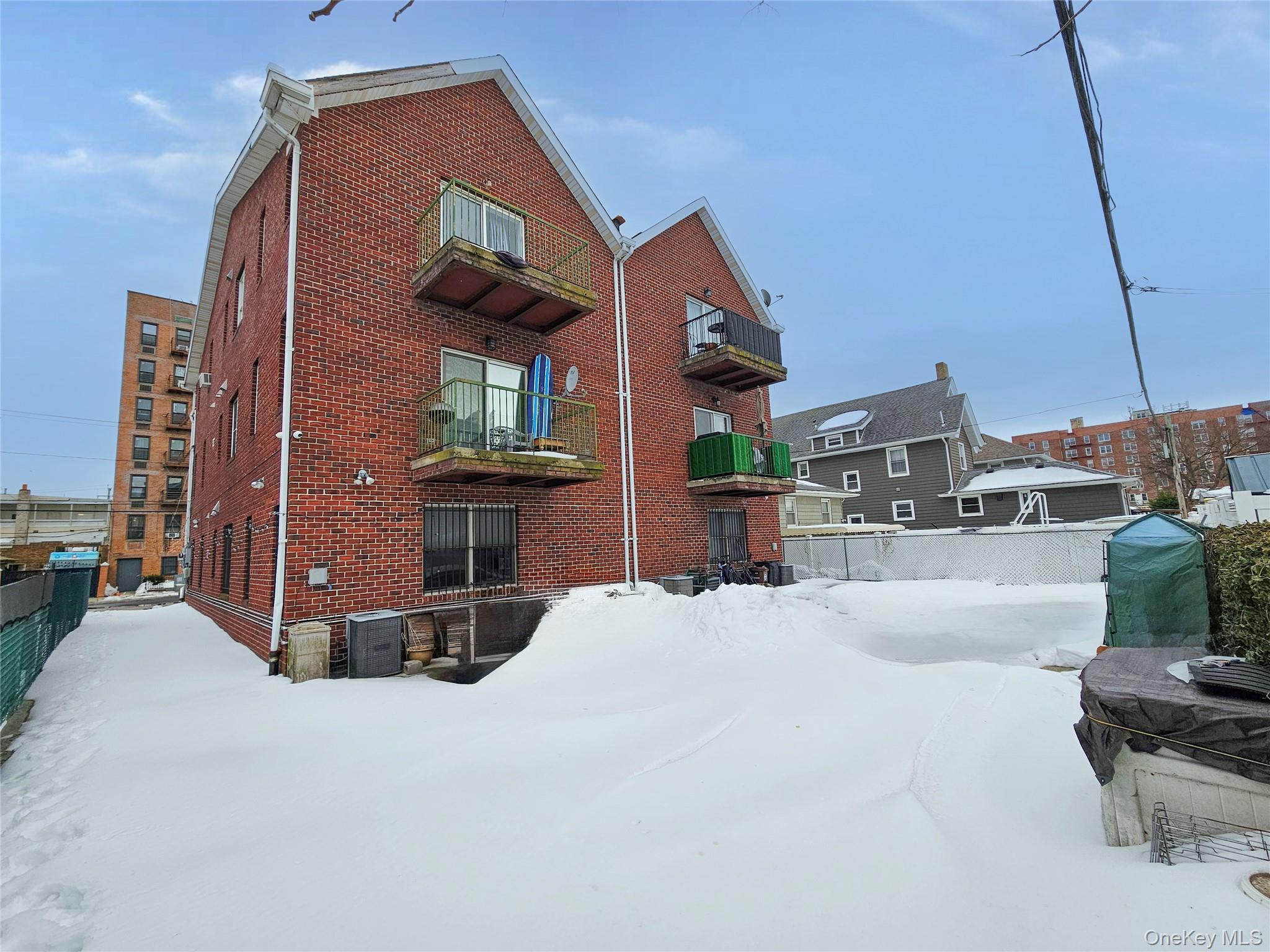 #3 photo, 183 Beach 117th Street, 皇后区 Rockaway Park , NY 11694