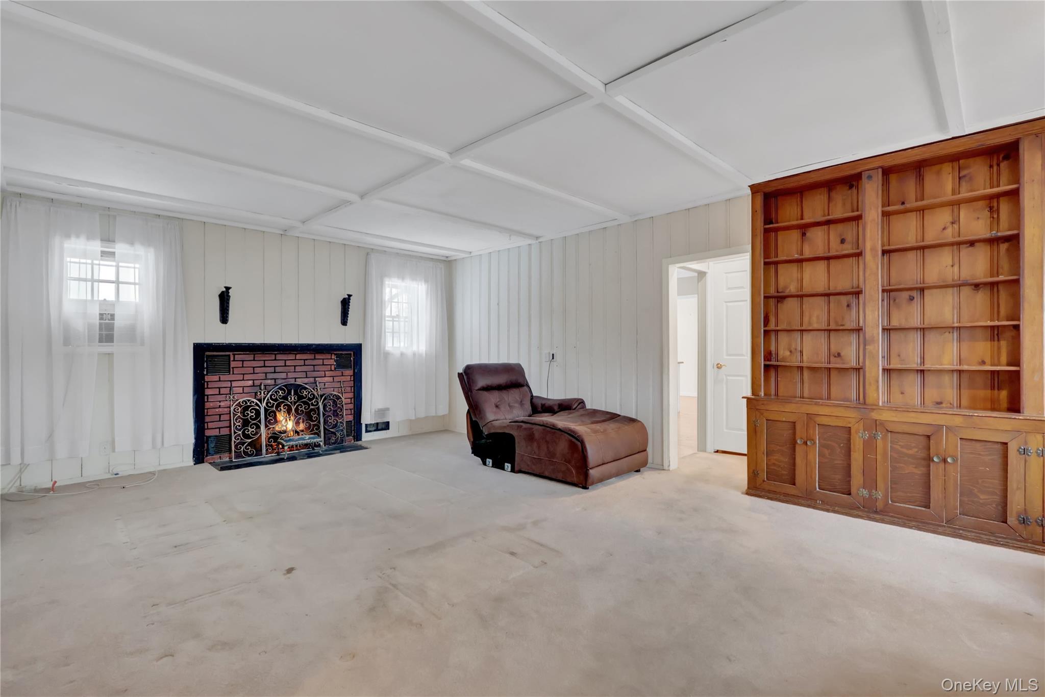 #6 photo, 191 N Albany Avenue, Massapequa , NY 11758