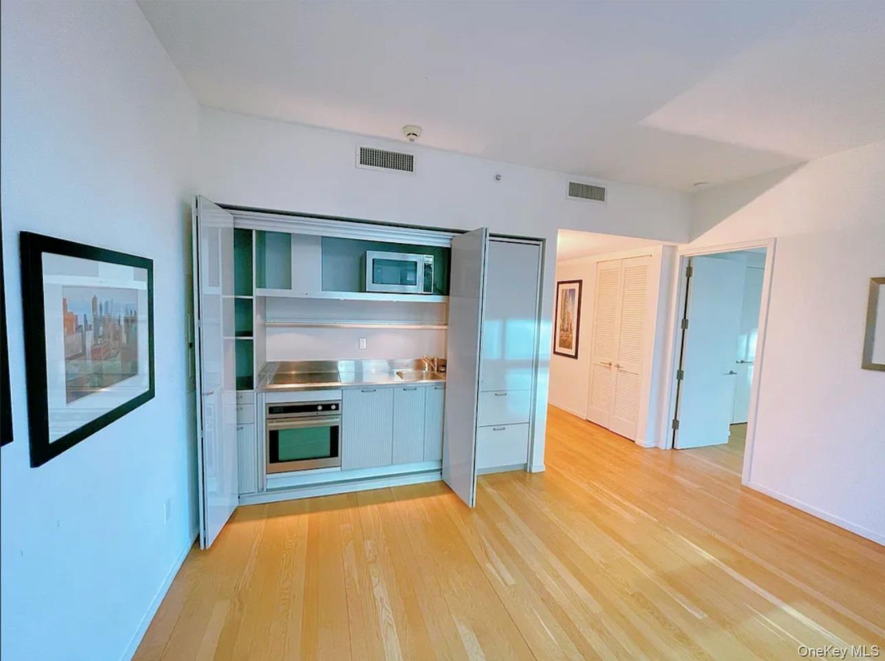 #2 photo, 18 W 48th Street, Манхэттен ‖ New York (Manhattan) , NY 10036