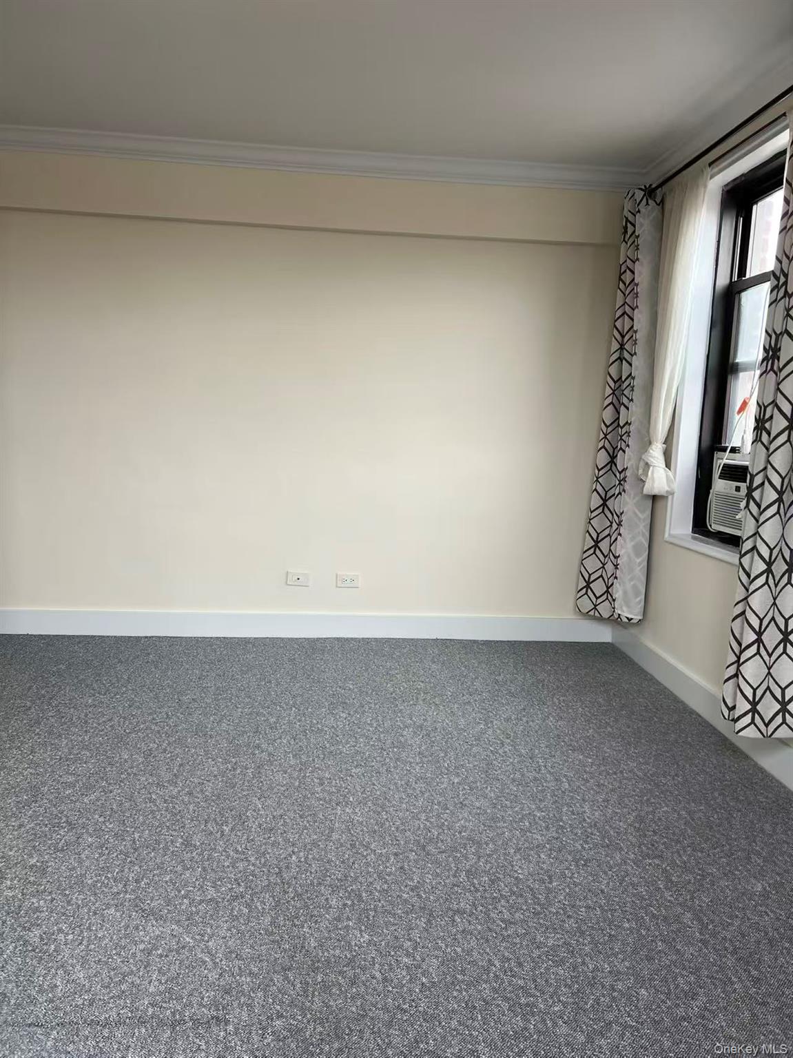 #13 photo, 15010 71st Avenue, কুইন্‌স Flushing , NY 11367